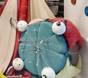 Lee más sobre el artículo Los alfileteros